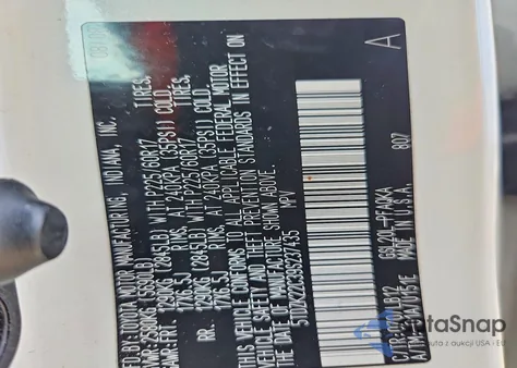 2009 Toyota Sienna Xle z USA, uszkodzony, nr VIN 5TDZK22C39S237435